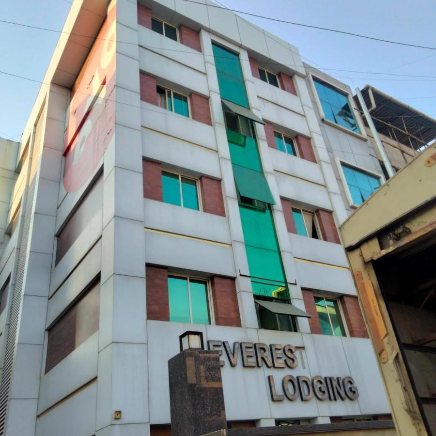 Hotel Everest Navi Mumbai Buitenkant foto