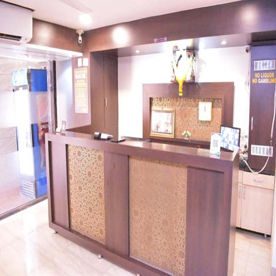 Hotel Everest Navi Mumbai Buitenkant foto