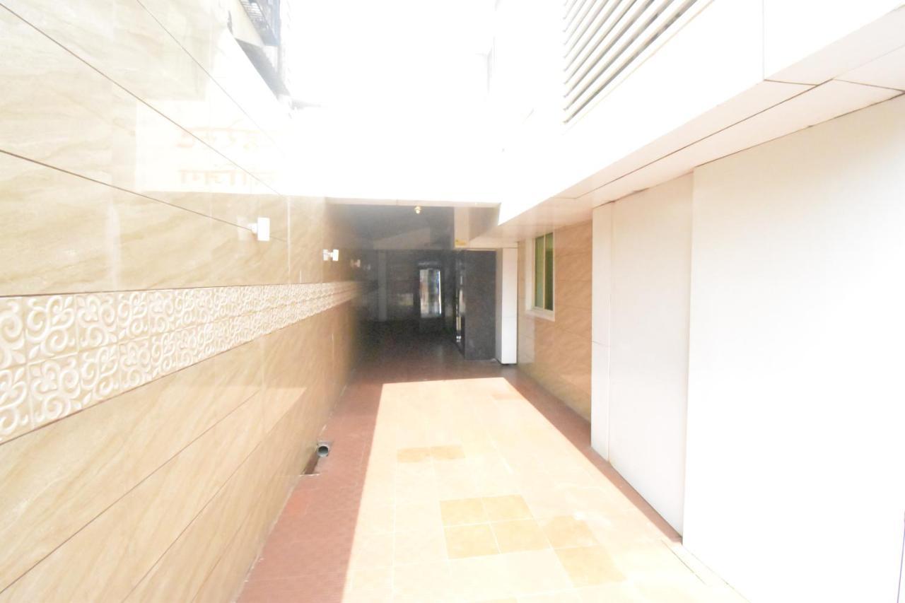 Hotel Everest Navi Mumbai Buitenkant foto